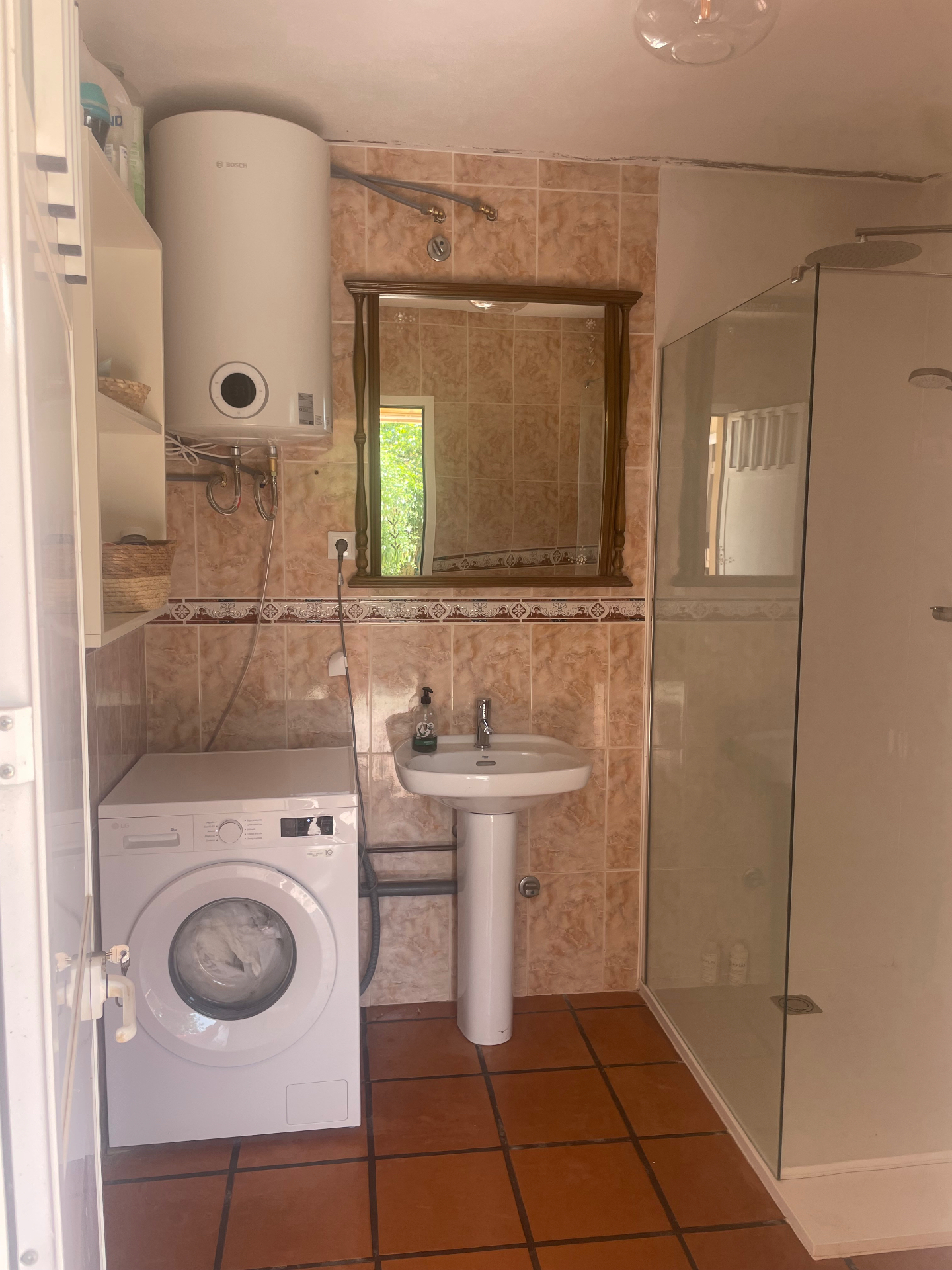 Bathroom with rain shower